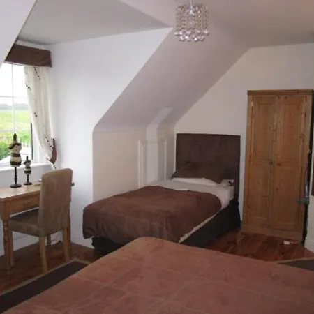 Abbeyvale House 4* Holycross